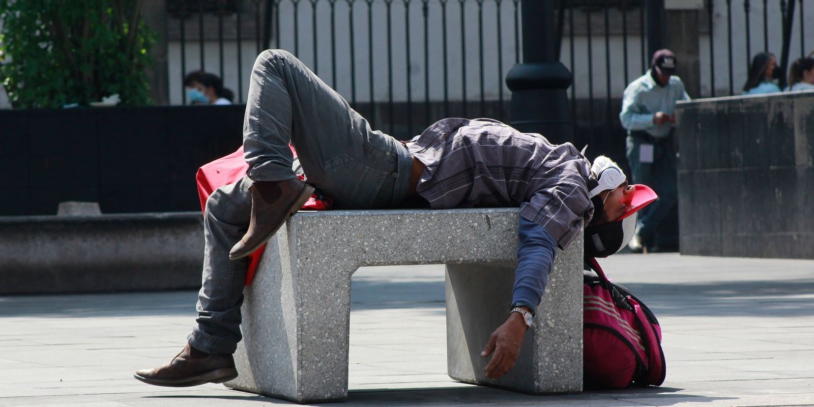 hostile design featured bench rest Ethical Dogs The Bench That Won't Let You Sleep: On Hostile Design and Who Public Space Is For